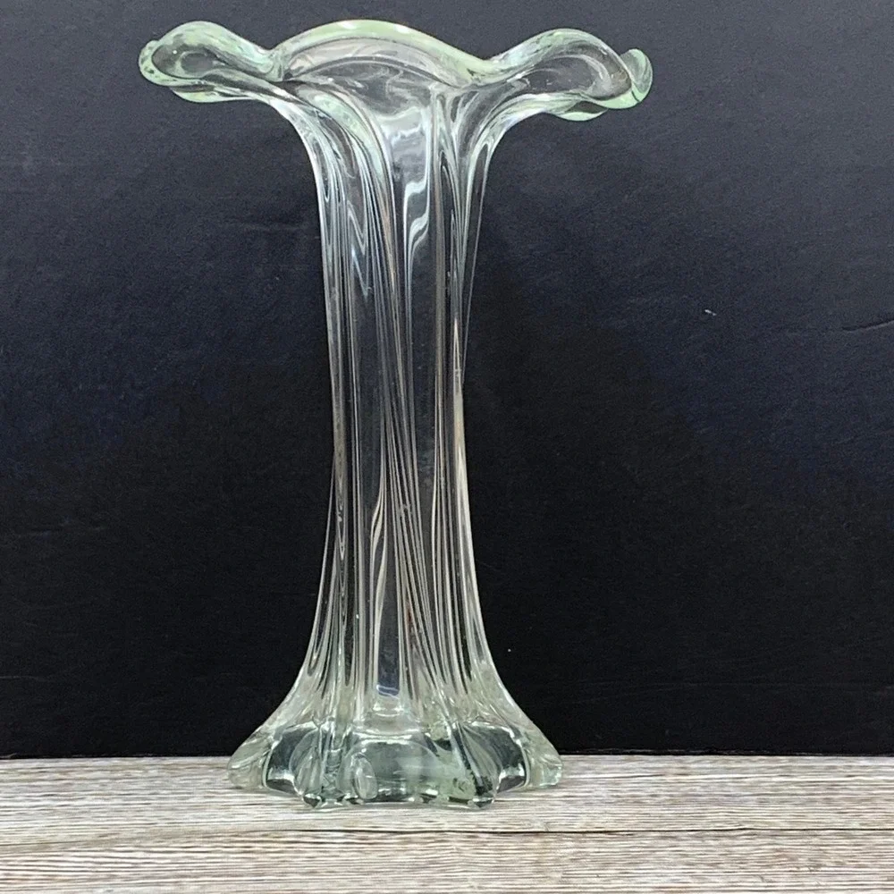 N/A clear glass